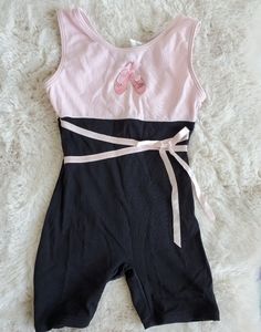 🔴 4x$10   Ballet attire